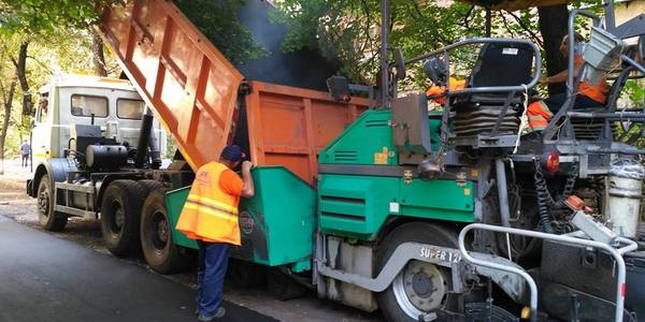Вечірній Київ: "Дорожники завершили середні ремонти на 71 об'єкті: які вулиці ще в роботі"